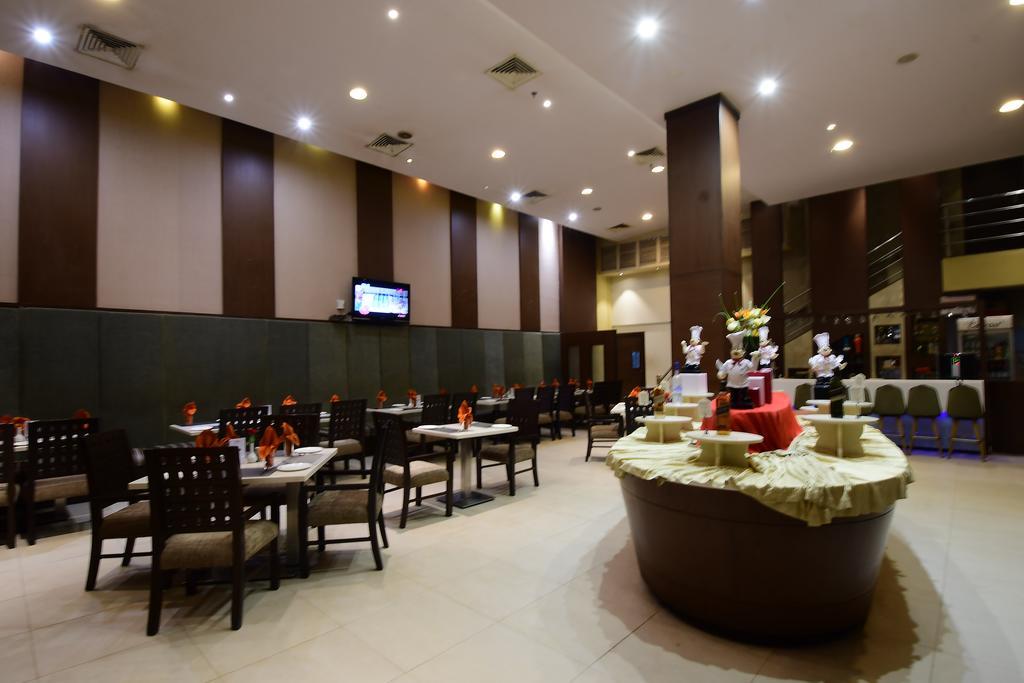 Hotel Daspalla Visakhapatnam Eksteriør bilde