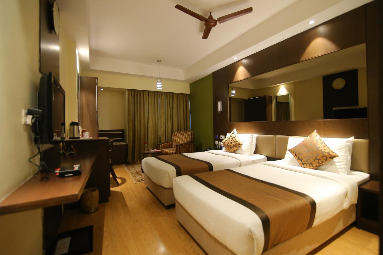 Hotel Daspalla Visakhapatnam Eksteriør bilde