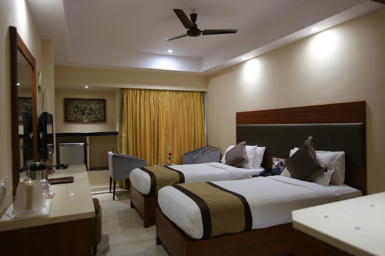 Hotel Daspalla Visakhapatnam Eksteriør bilde